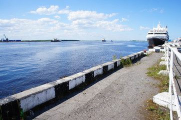 Berth in the river with vessel 