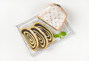 poppy seed roll