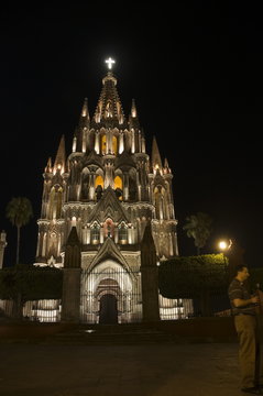 La Parroquia, church notable for its fantastic Neo-Gothic exterior, San Miguel de Allende (San Miguel), Guanajuato State, Mexico