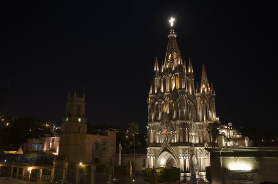 La Parroquia, church notable for its fantastic Neo-Gothic exterior, San Miguel de Allende (San Miguel), Guanajuato State, Mexico