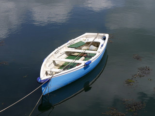 Fototapeta premium Row boat in harbour