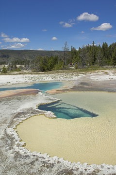 Doublet Pool, Upper Geyser Basin, Yellowstone National Park, Wyoming