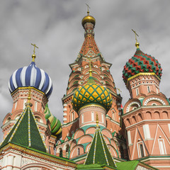 Fototapeta na wymiar View of Saint Basils Cathedral at the Red Square, Moscow, Russia. 