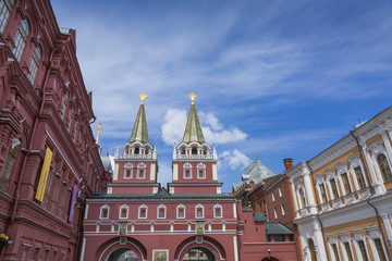 Fototapeta na wymiar View on Voskresenskie gate in Kremlin Castle in Moscow, Russia