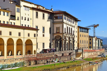 Fototapeta na wymiar embankment of the river Arno, Florence, Italy