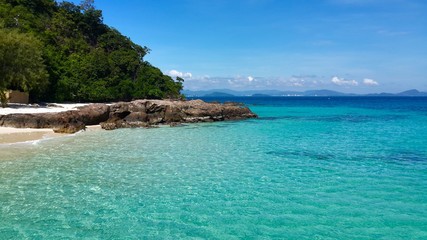 Fototapeta premium Paradise beach in Koh maiton island , phuket ,Thailand