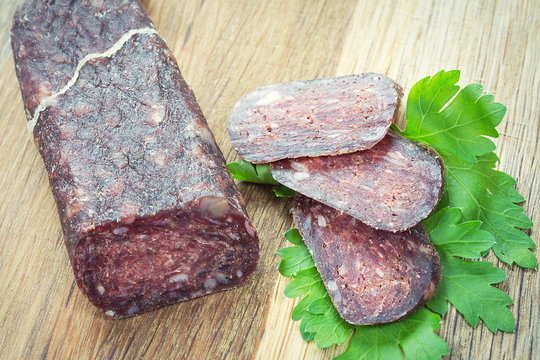 sujuk
