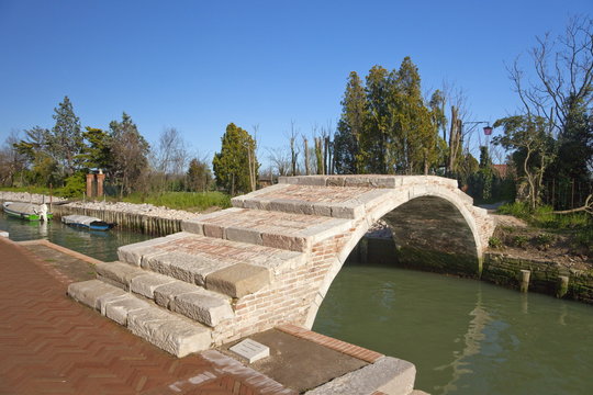 Ponte del Diabolo (Bridge of the Devil), Torcello Island, Venice Lagoon, Veneto
