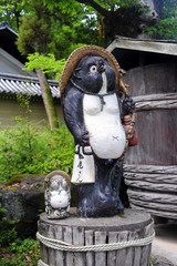 Shigaraki modern tanuki figure
