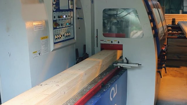 Manufacture of wood on the machine