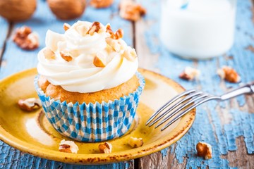 homemade carrot cupcakes