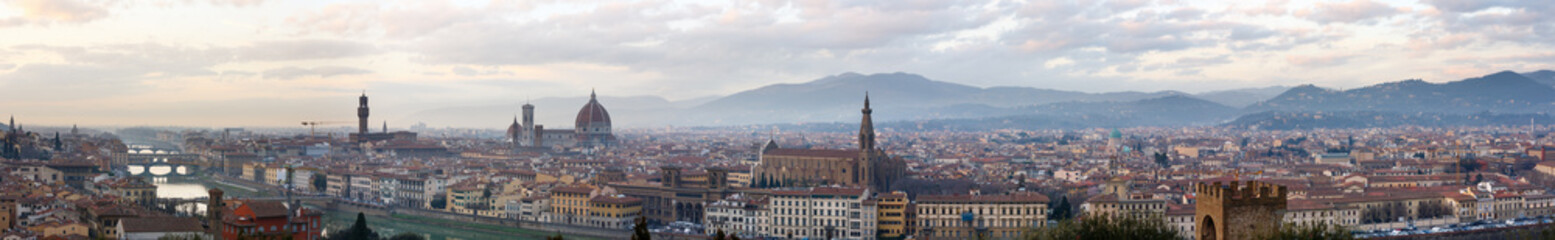 Fototapeta na wymiar Evening Florence top panorama (Italy).