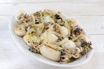 seppie in umido portata