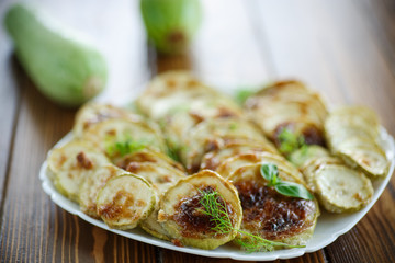 zucchini baked with sauce