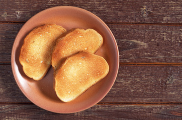 Toasted bread in plate
