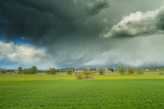 Sturm &uuml;ber dem Niddatal, Wetteraun, Hessen