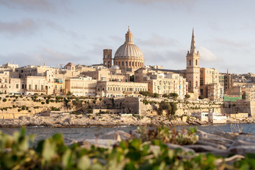 Fototapeta na wymiar Golden sun on Valletta, capital of Malta