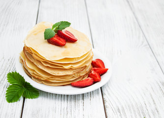 pancakes with strawberries