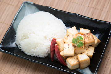 fried tofu with rice