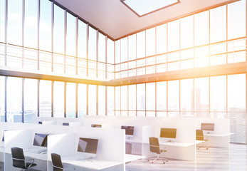 Coworking office sideview toning