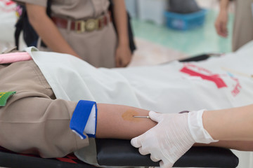 Fototapeta premium Yasothorn THAILAND May-25 : people donate blood to red cross o