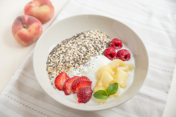 Joghurt mit Beeren