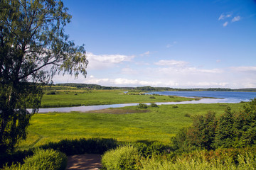 Obraz premium beautiful day landscape with a lake