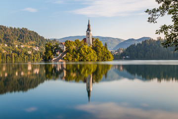 Fototapeta na wymiar Church of the Assumption on Bled Lake
