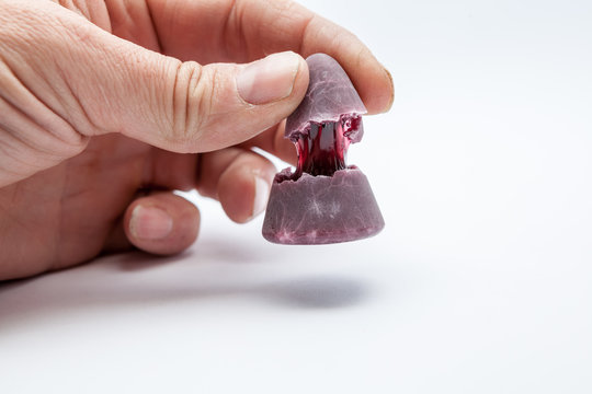 This pyramidal cuberdons