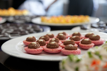 macarons with chocolate cream