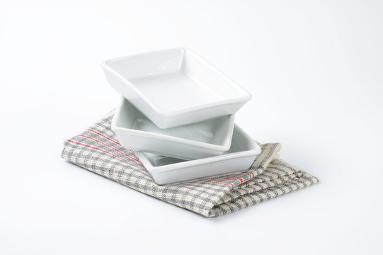 Ceramic rectangle white deep plates