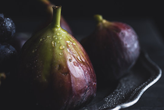 Close up of figs in tray