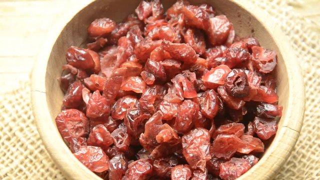 Vaccinium macrocarpon Ar&aacute;ndano rojo grande Gro&szlig;fr&uuml;chtige Moosbeere Large cranberry Amerikankarpalo American cranberry Mirtillo rosso Bearberry Canneberge &agrave; gros fruits Żurawina wielkoowocowa قره&zwnj;قات