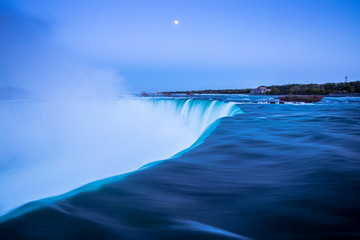 Fototapeta premium View of Niagara Falls, Ontario, Canada during sunset