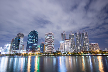Naklejka premium night cityscape Suan benja kitti in Bangkok ,Thailand. 