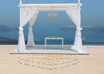 Obraz na płótnie Canvas Wedding decorations on a background sea
