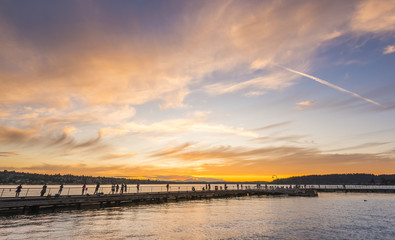 Fototapeta na wymiar scene of walk way on the lake when sunset.