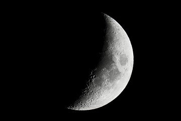 Moon detailed closeup - 113273514