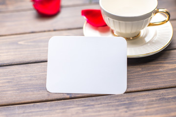 white blank card on tab le in cafe