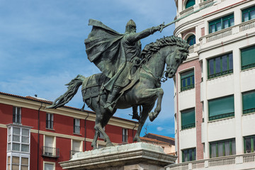Obraz premium Equestrian statue of El Cid in Burgos, Castile-Leon, (Spain)