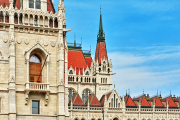 Fototapeta na wymiar Hungarian Parliament Main Entrance. Budapest. Fragments of Build