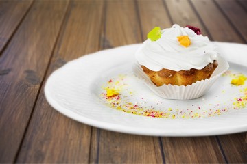 Cupcake.