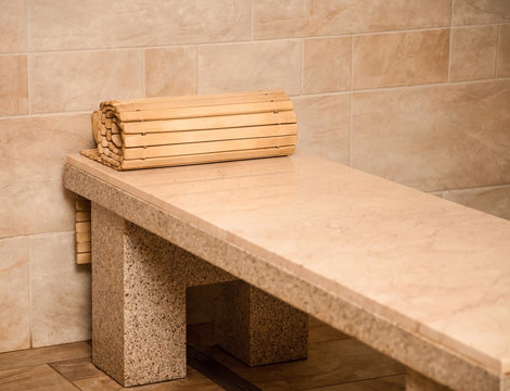 Bench in the bath/sauna