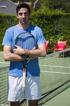 Tennis player, tennis court