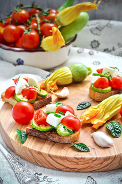 Vegetable Toast, Tomato and Grilled Zucchini Bruschetta