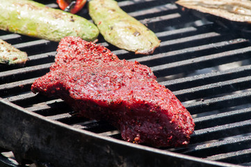 vegetables grilled meat