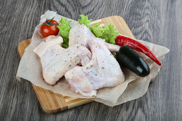 Raw chicken wings