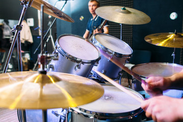Obraz na płótnie Canvas Music Drum Alive Modern Performance Band Lifestyle Hobby Concept