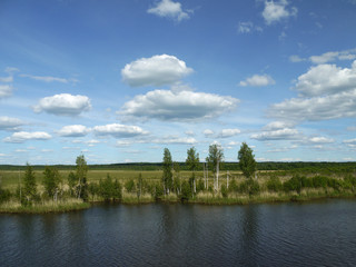 Fototapeta na wymiar Flußlandschaft in Russland