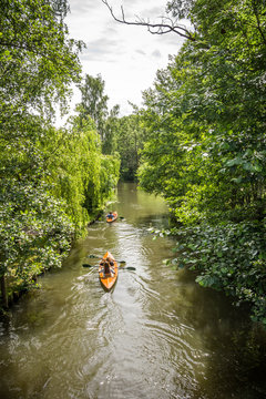 Paddeltour auf der Spree - Spreewald, Deutschland.